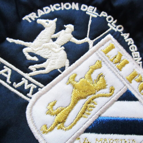 ricamo artigianale personalizzato